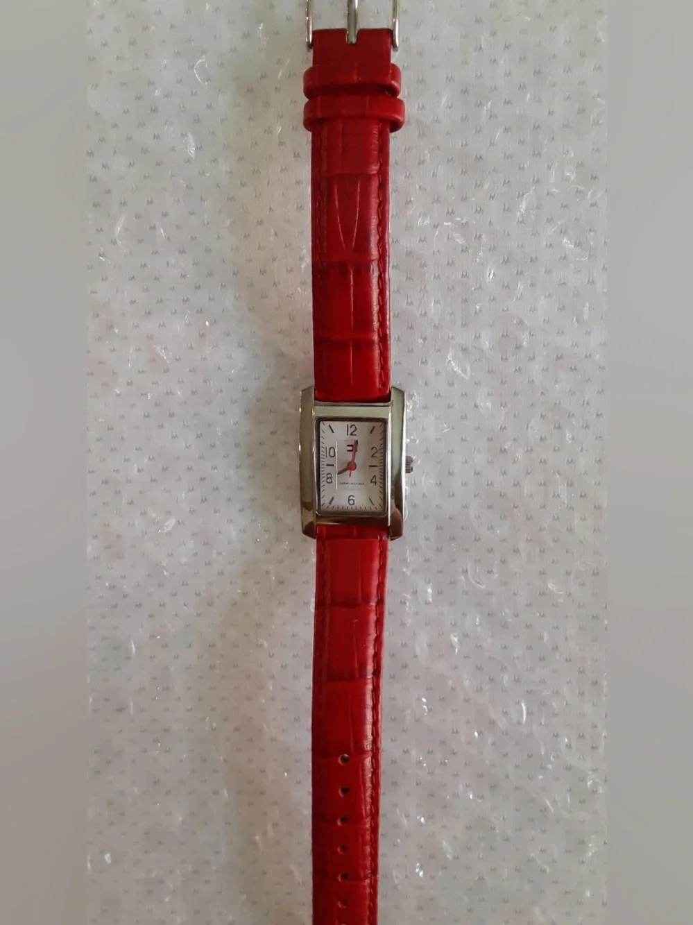 Tommy Hilfiger Red Croc Embossed Leather Silver Metal Women’s Strap Wristwatch